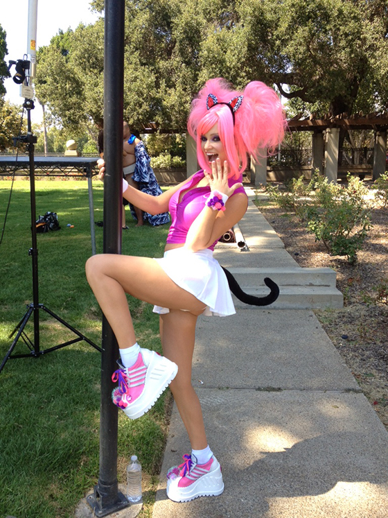 Meet Mindy Robinson a Los Angeles based Actress, Model, Comedian