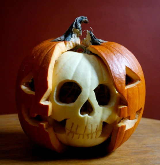 Impress Your Neighborhood with Cool Pumpkin Carving Ideas!